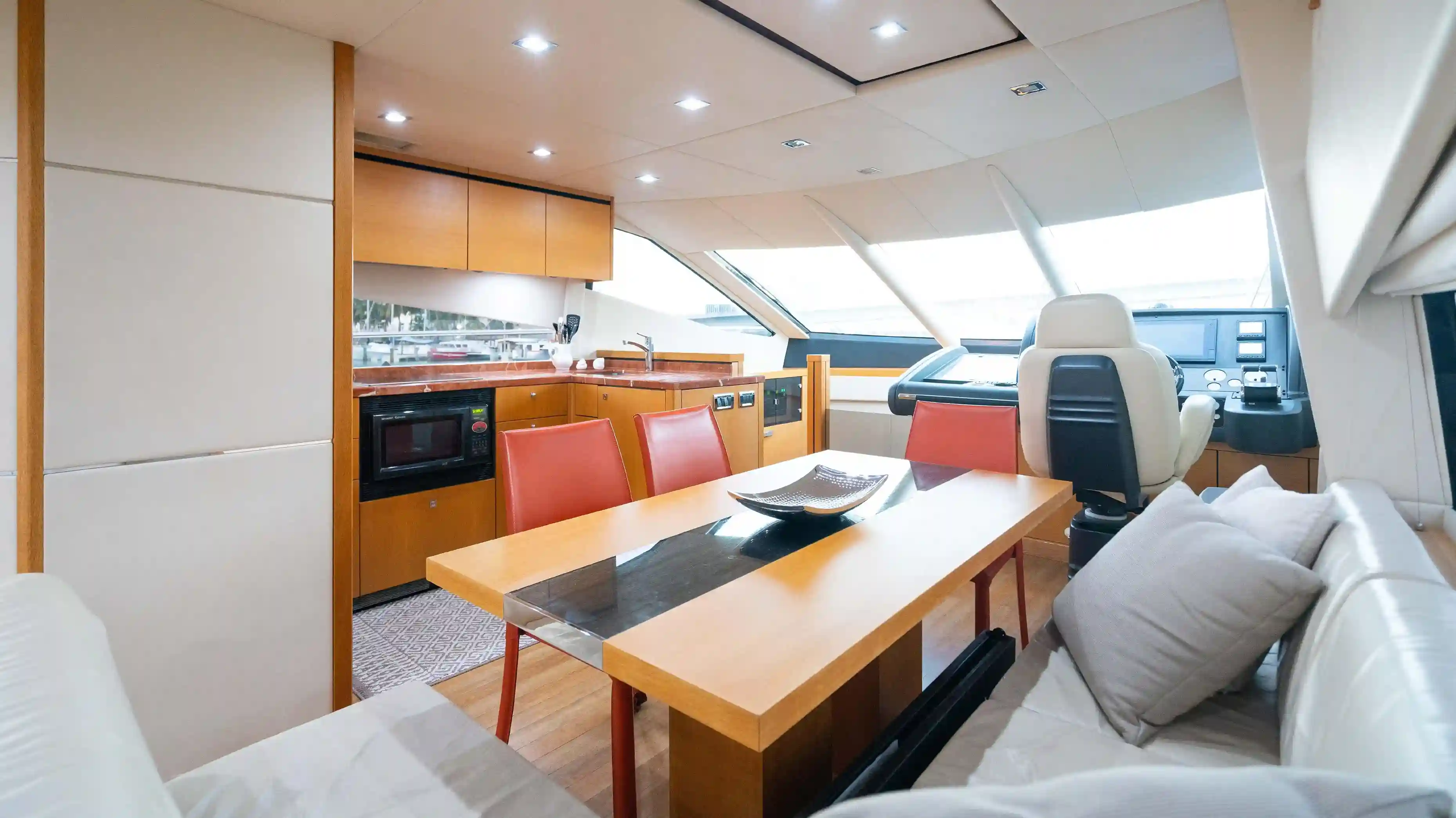 70’ Sunseeker Manhattan