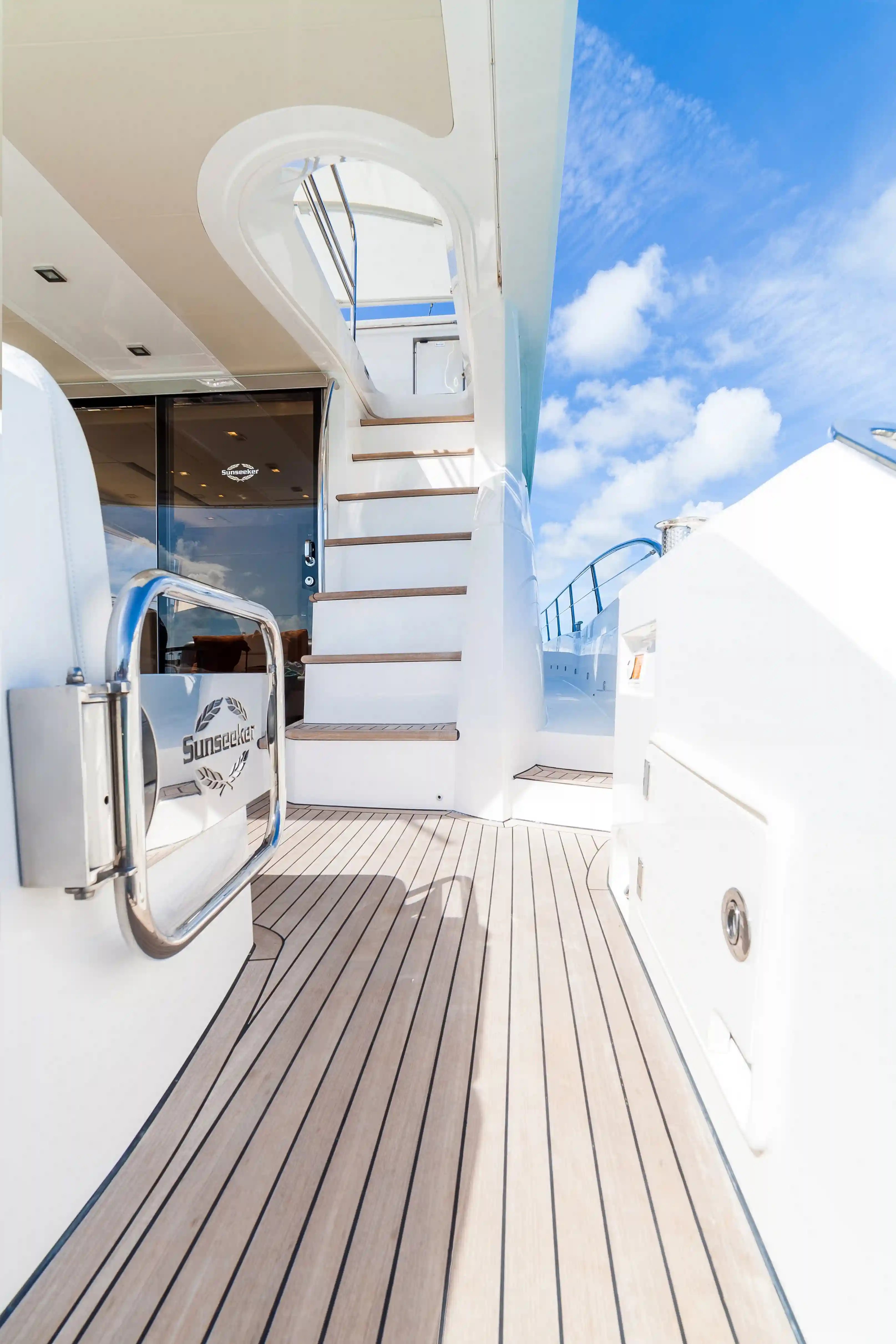 70’ Sunseeker Manhattan