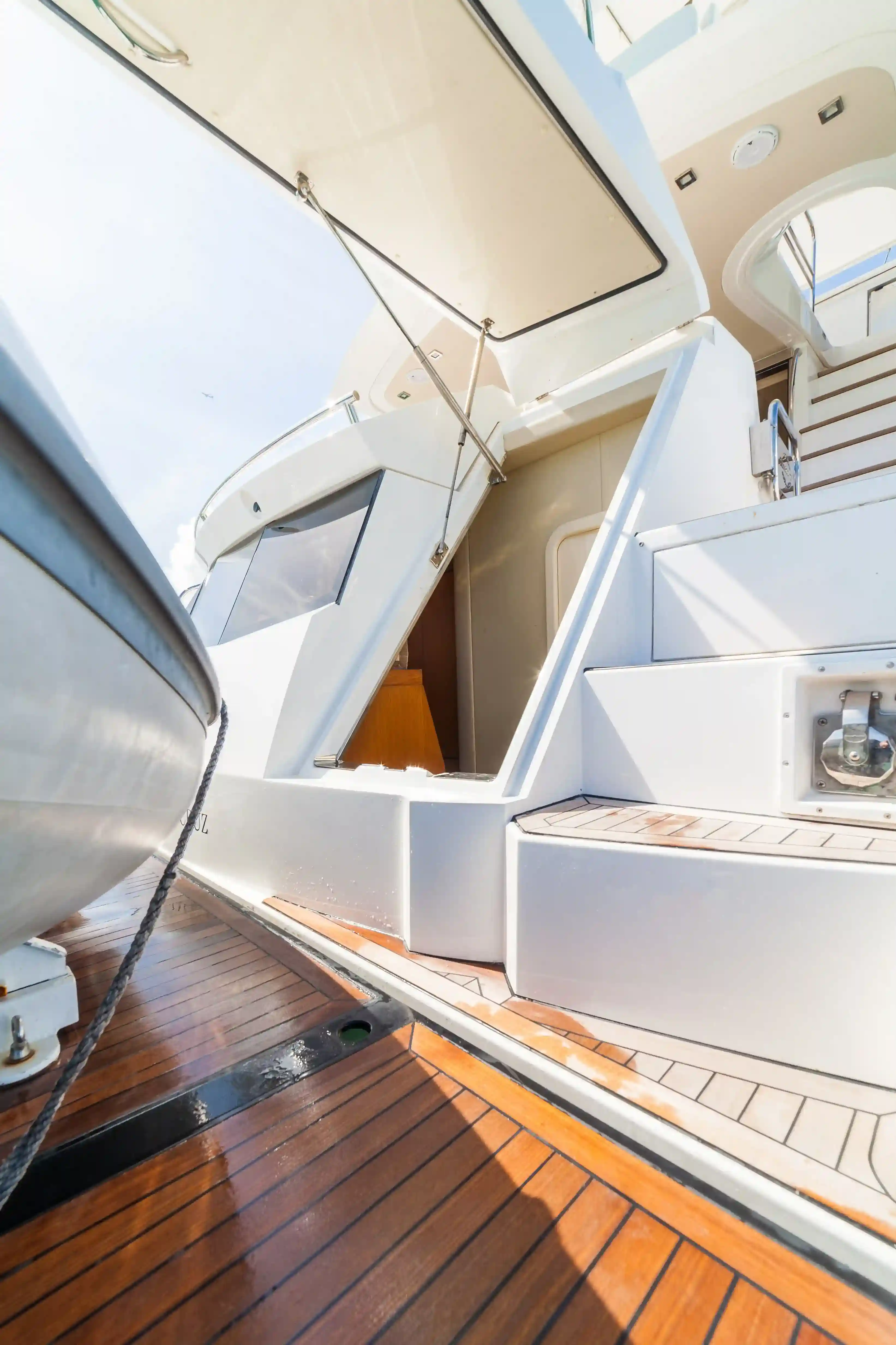 70’ Sunseeker Manhattan