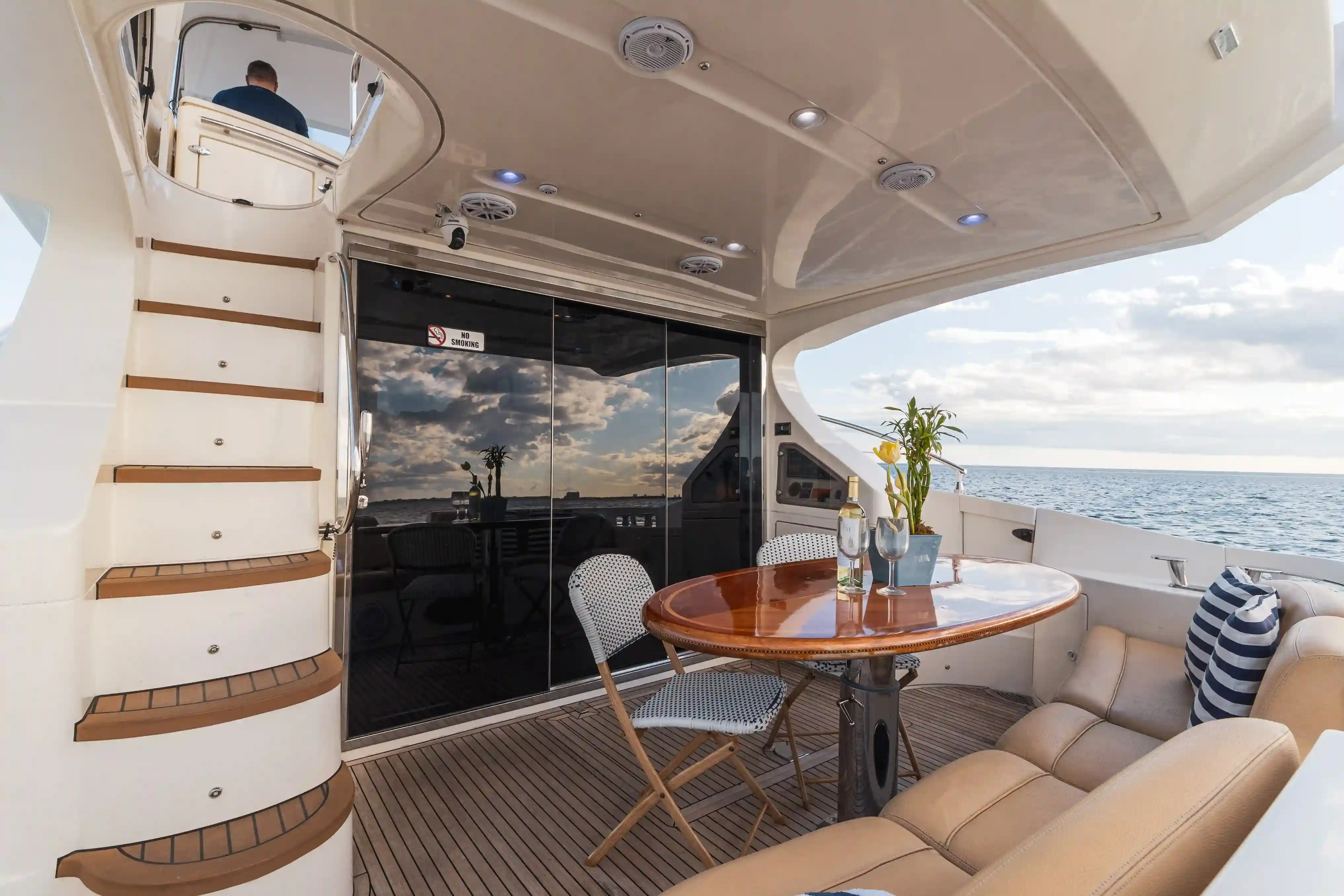 55’ Azimut Flybridge