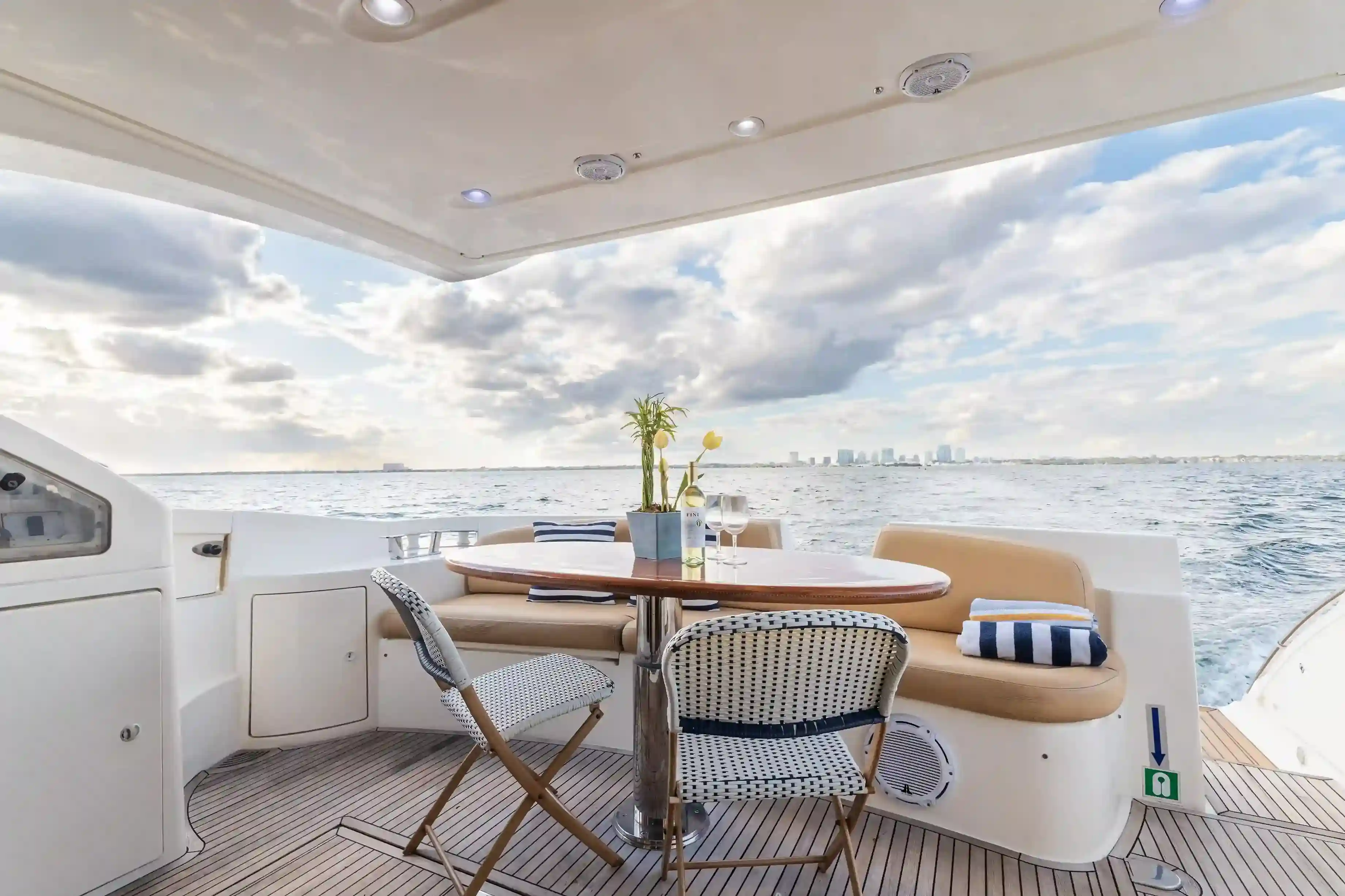 55’ Azimut Flybridge