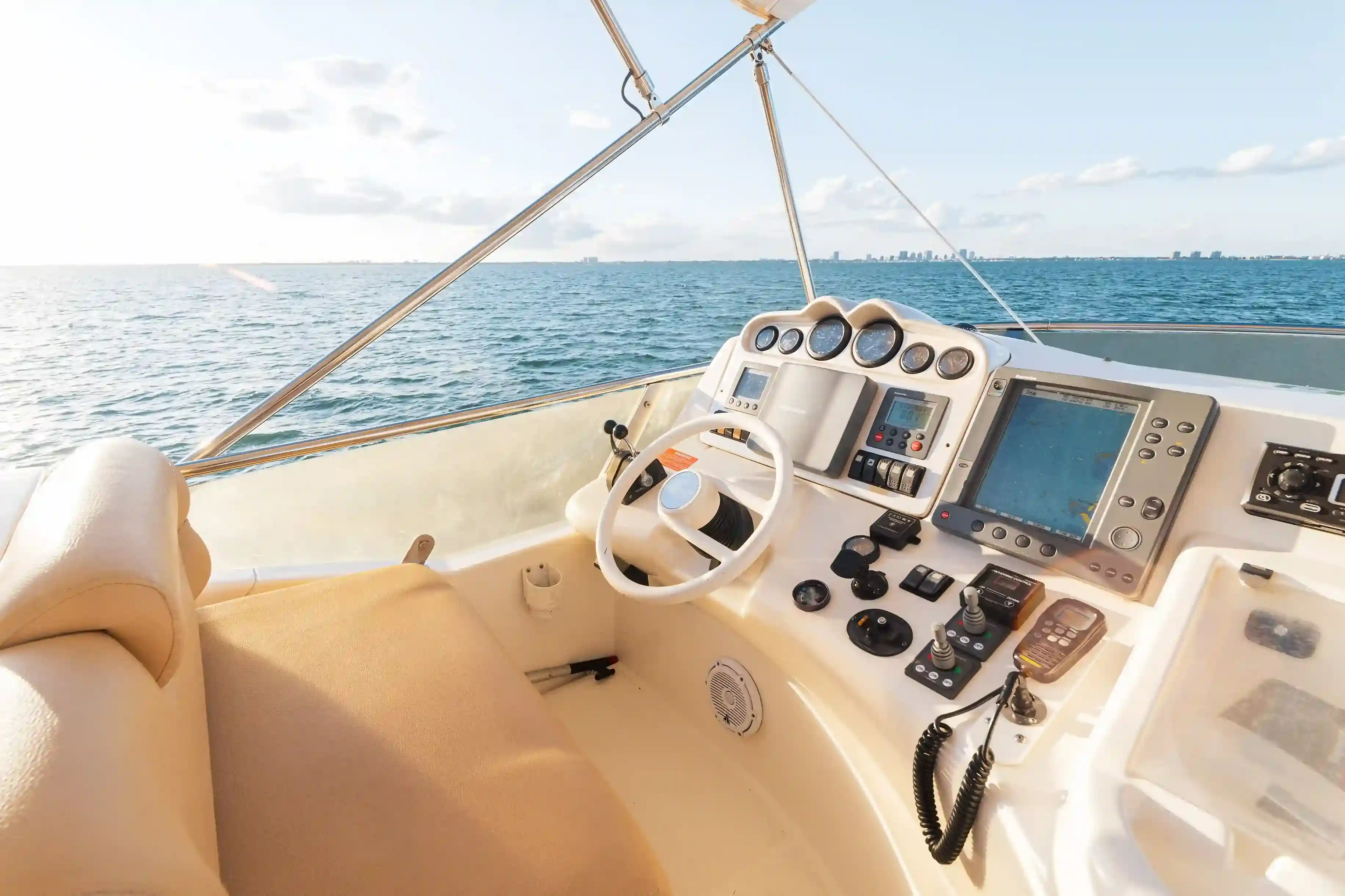 55’ Azimut Flybridge